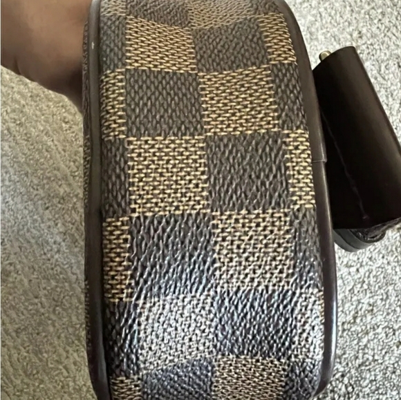LOUIS VUITTON Damier Ebene Pochette Gange - Picture 4 of 14